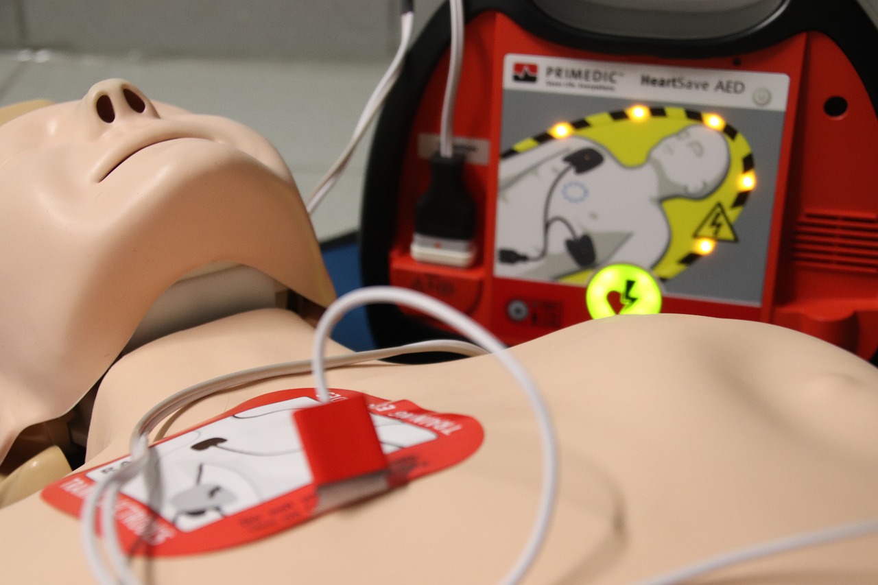 Helfer Stab AED Automatisierte Externe Defibrillatoren